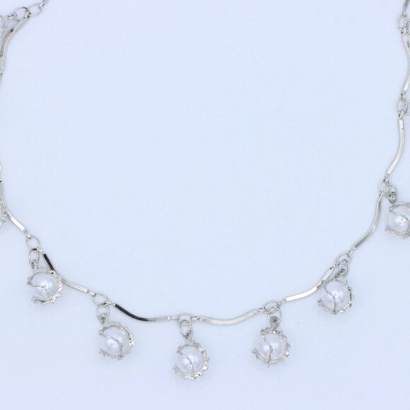 "Minimalist & Elegant Necklace Chain – Perfect for Women & Girls | UNVRC1024 - Picture 2 of 10